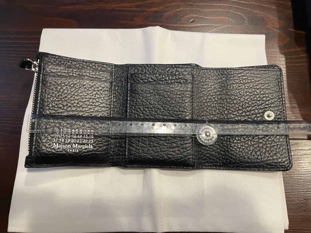 メゾンマルジェラ　財布【美品】