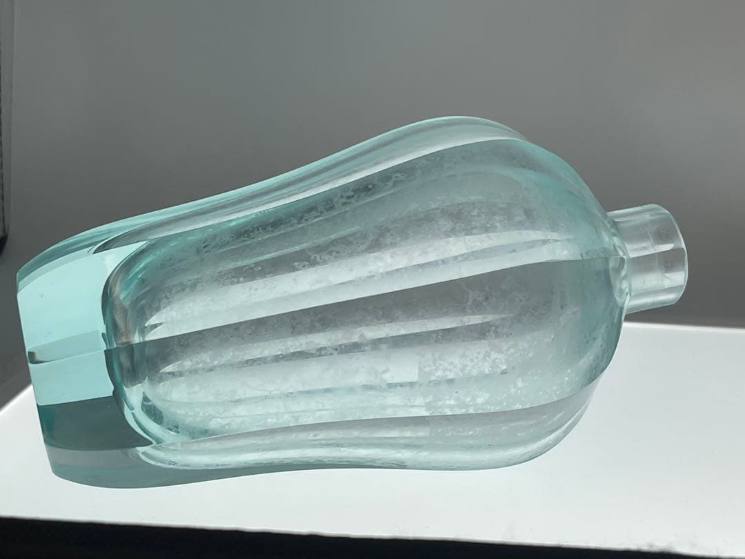 モーゼル アールデコ 八角形ベース アレキサンドライト 希少 チェコ製