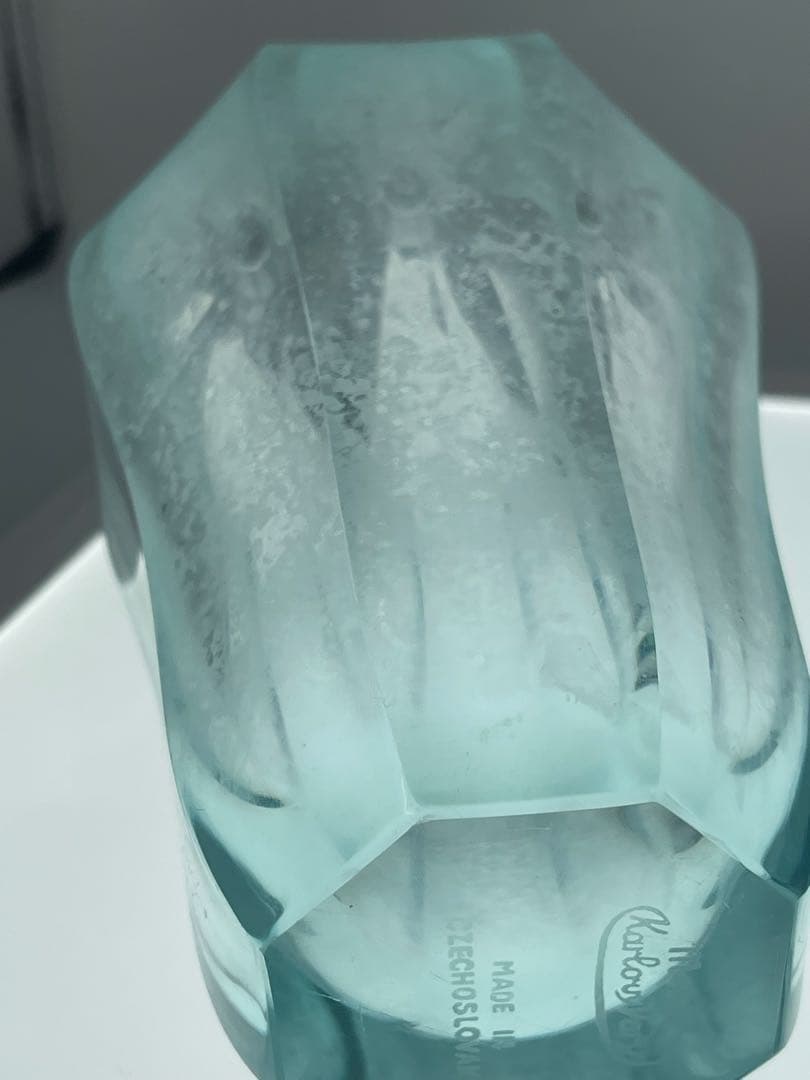 モーゼル アールデコ 八角形ベース アレキサンドライト 希少 チェコ製