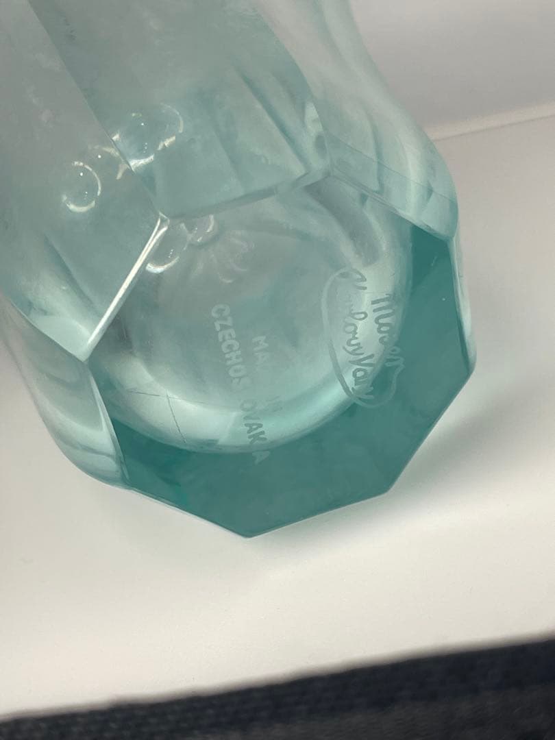 モーゼル アールデコ 八角形ベース アレキサンドライト 希少 チェコ製