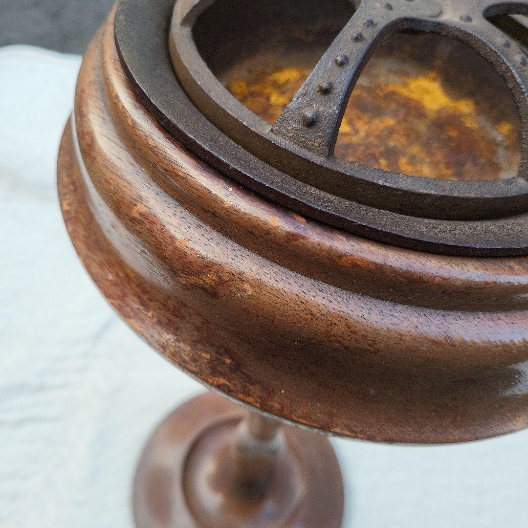 【アンティーク】オールド マルニ 木製スタンド式灰皿【マルニ木工】