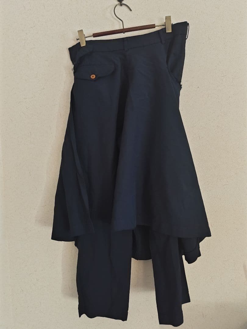 コムデギャルソン スカート付きパンツ ネイビー