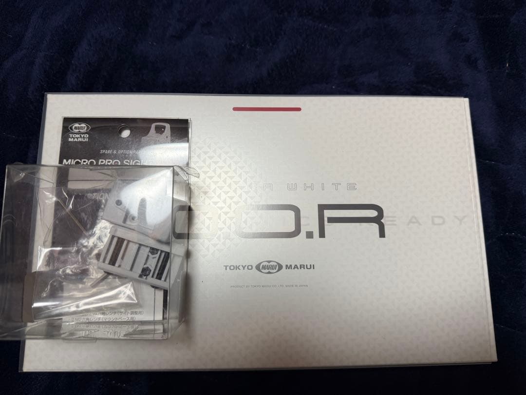 兵*長様 ハイキャパDORホワイト　マイクロプロサイト付