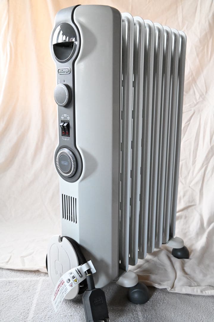 ★美品✨★デロンギDe'Longhi オイルヒーター　RHJ11G0812-DG