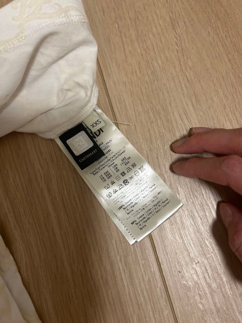 FENDI 半袖Tシャツ ホワイト