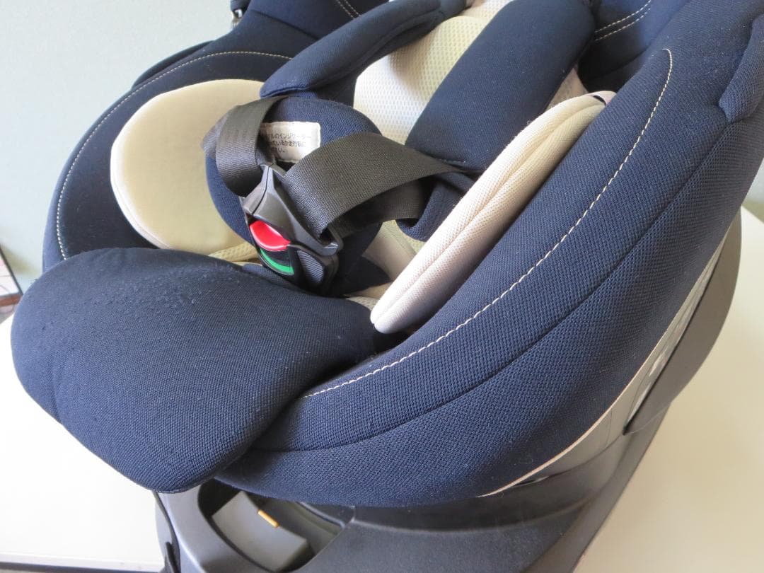 ❤︎エールベベ・クルット4i リラクシーISOFIXトイザらス、ベビーザらス