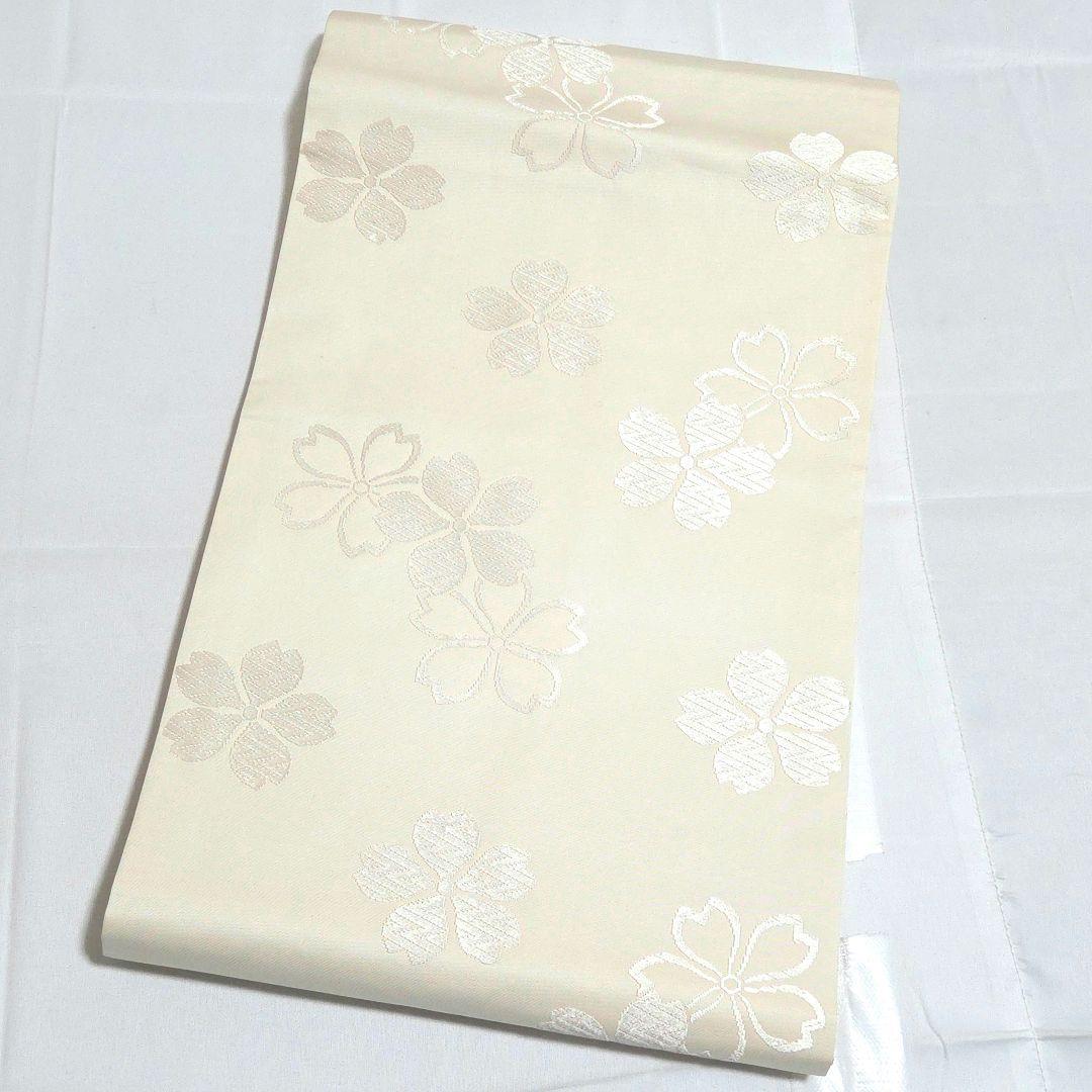 D 桜の花模様 白色 ワントーン 全通 正絹 カジュアルな名古屋帯