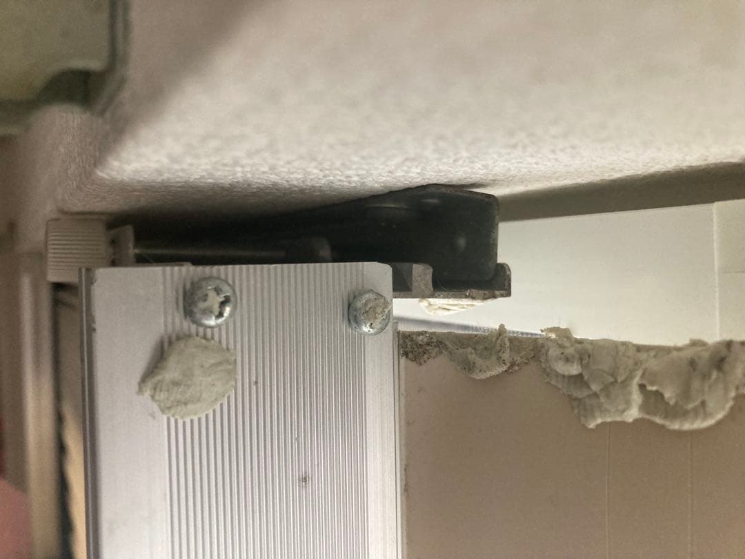 手渡し希望コロナ ウインドエアコン CW-1611窓枠付き　北海道