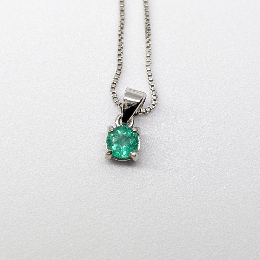 あ*ん様 エメラルド　シルバー925 ネックレス