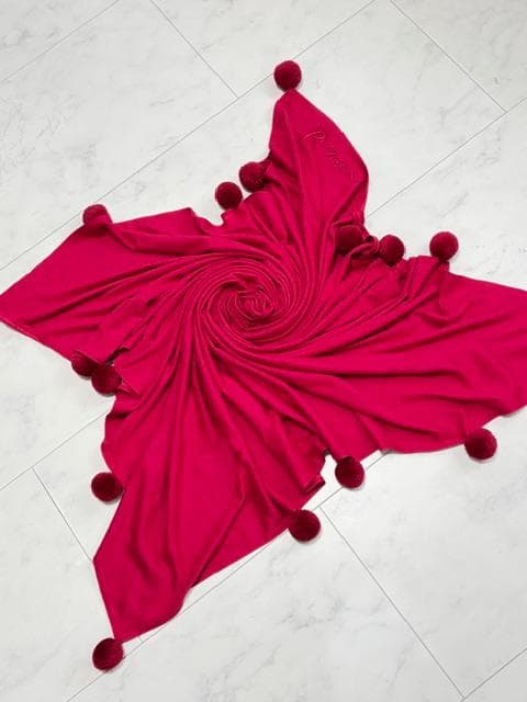 新品未使用★レオナール ウール＆シルク 大判スクエアストール 赤紫 ボンボン付