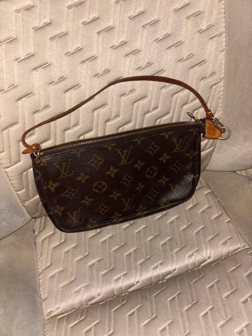 Louis Vuitton ルイヴィトン　アクセソワール　モノグラム