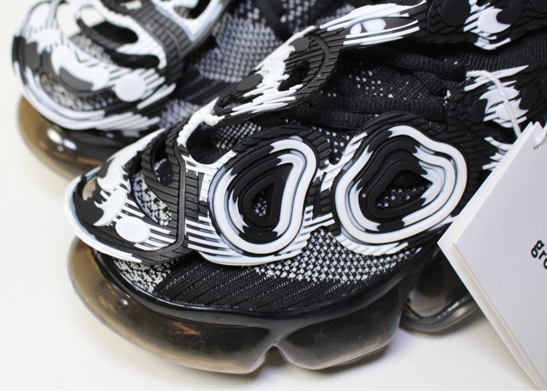 ✨新品箱付き✨GROUNDS MOOPIE INVERT グラウンズ 23cm