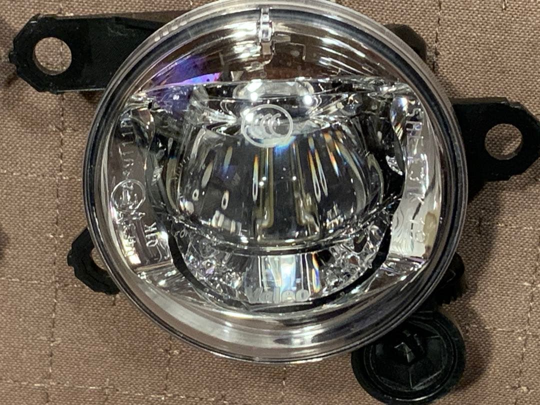 【新車外し】N-BOXカスタムターボ　フォグライト