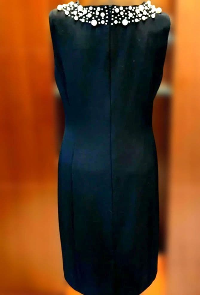 再度のお値下げ‼️【新品】カルバンクライン　パールビジューワンピース