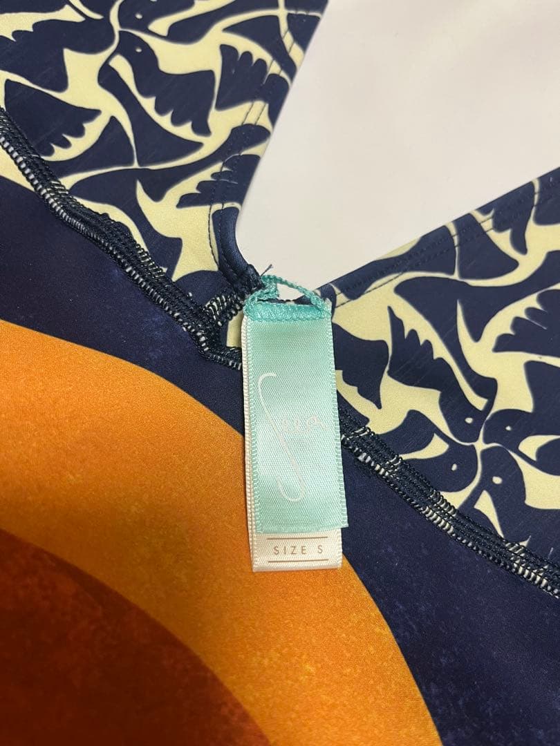 Sees ワンピース水着