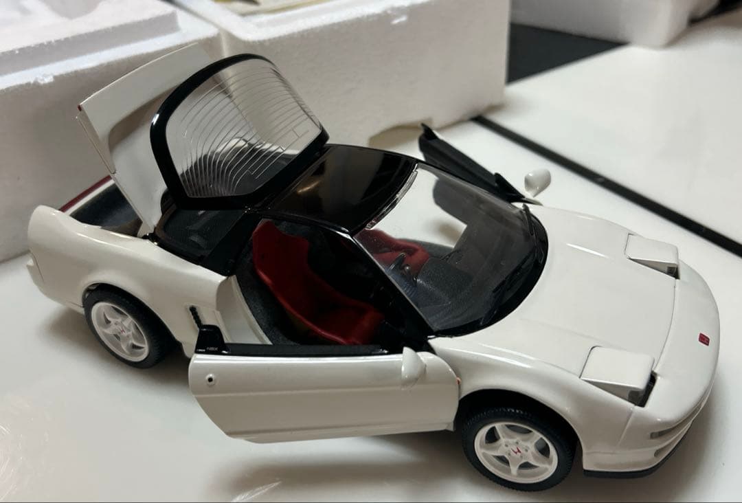 初代 京商　ホンダ　NSX ミニカー　シルバー　1/18