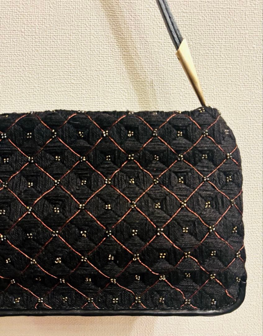 ボッテガヴェネタ ハンドバッグ 肩掛け 黒 ニット×ビーズ×ラメ刺繍×レザー