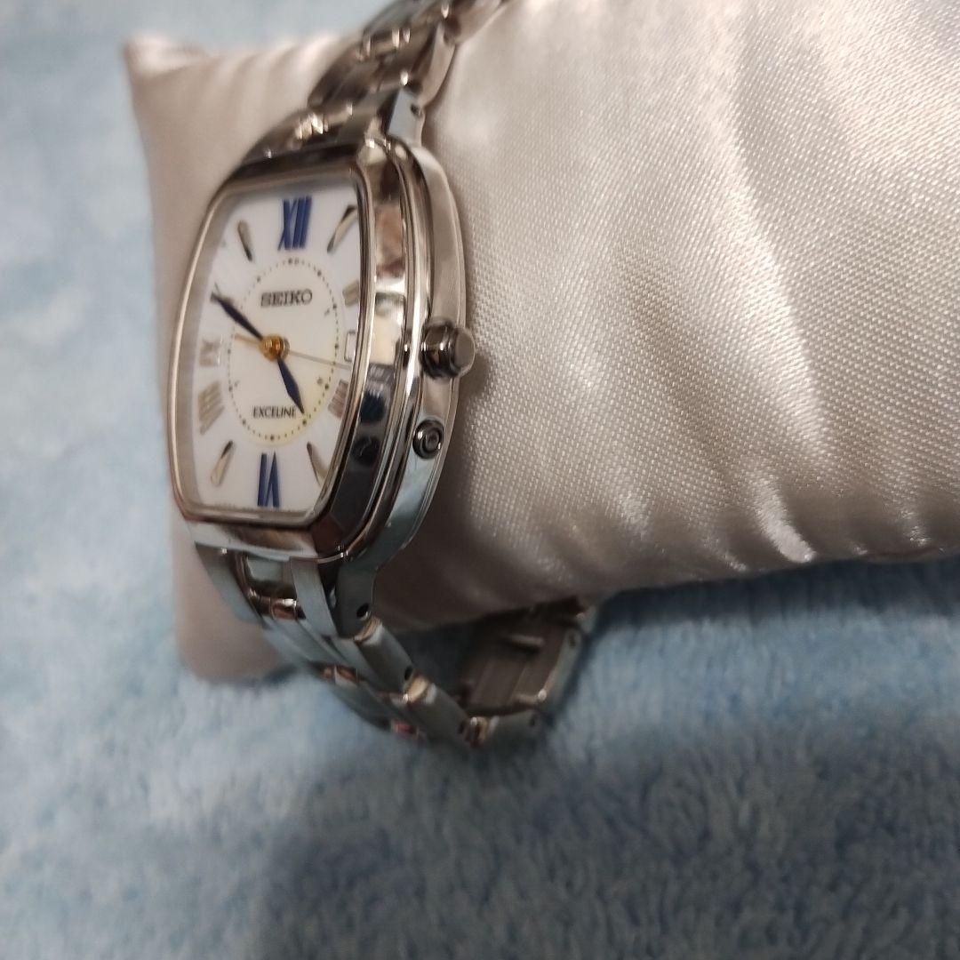 希少セイコーSEIKOエクセリーヌEXCELINE　白蝶貝チタン定価132000