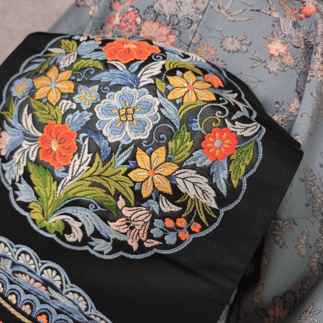 小紋　フルセット　着物　正絹　グレー水色地　鳥　花　彩　バチ衿　着物生活　E1