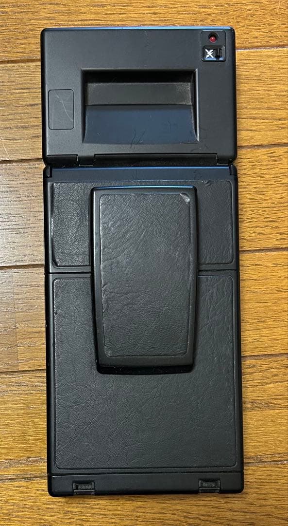 【ジャンク品】 Polaroid 690 ポラロイドカメラ