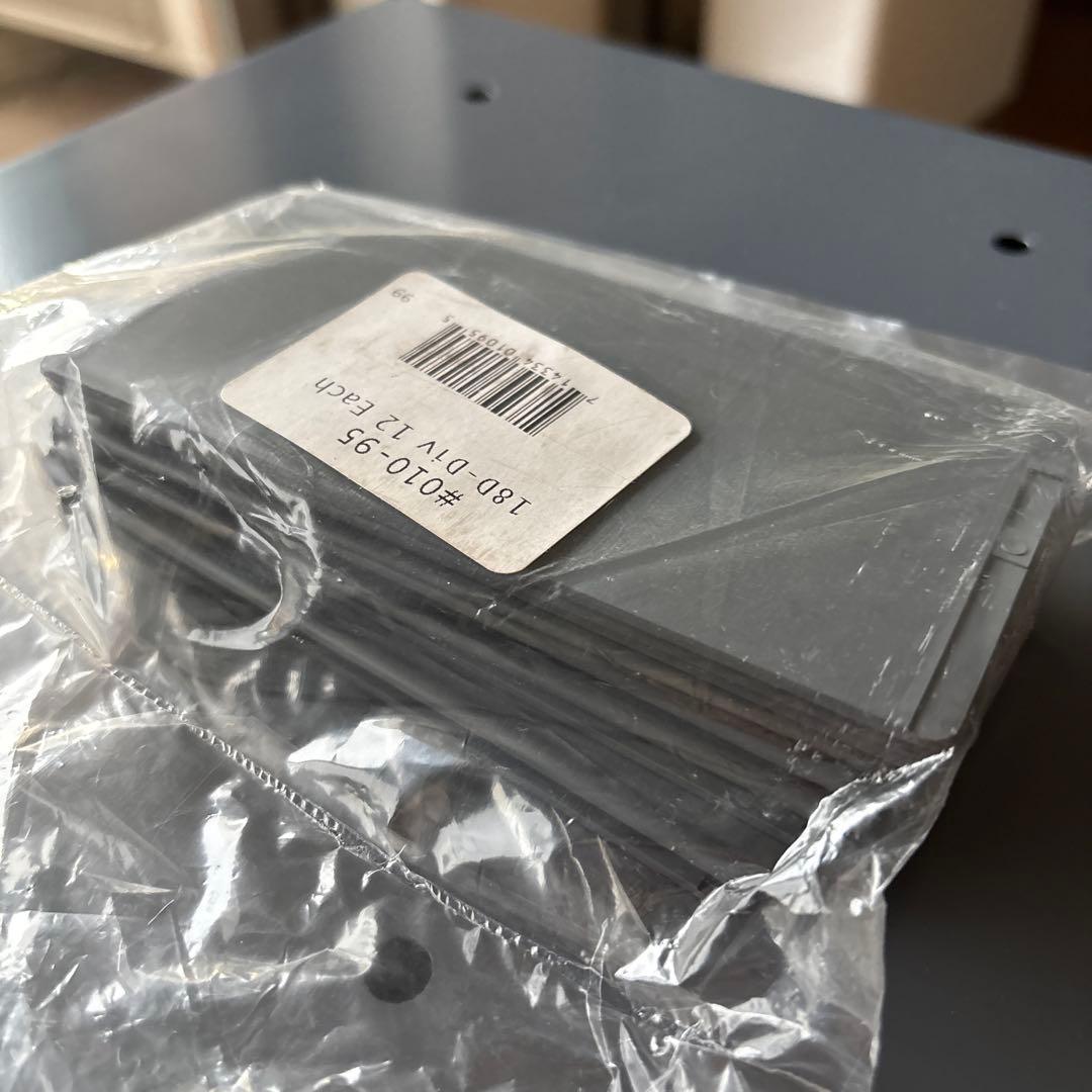 キャビネット・サイドボード DURHAM 6 DRAWER CABINET