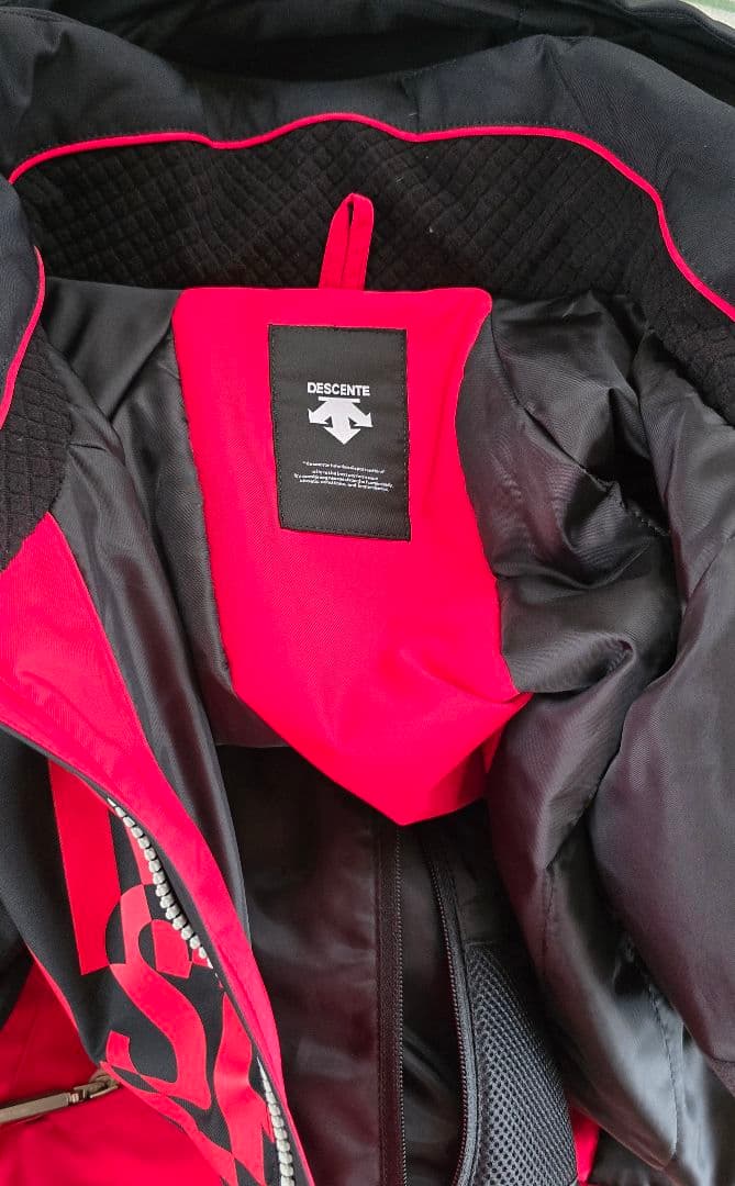 DESCENTEスキーウェア　ジャケット　パンツ　メンズOサイズ