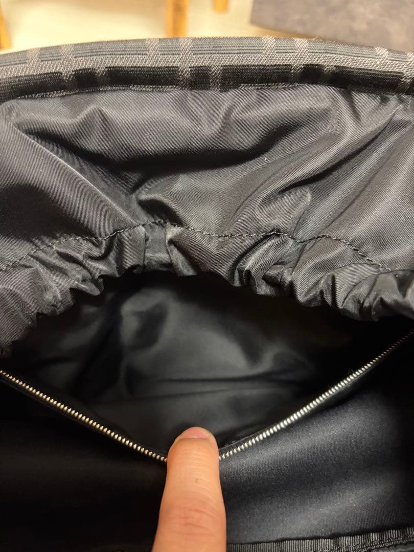 フェンディ　バックパック　リュック　美品　正規品