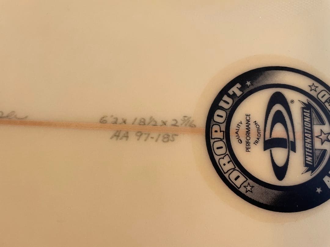 ドロップアウト　アキラ•アイパ　ハンドシェイプ　⒍2