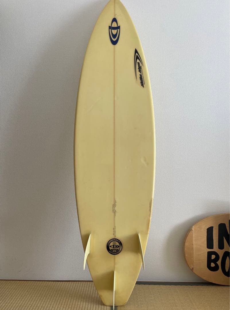 ドロップアウト　アキラ•アイパ　ハンドシェイプ　⒍2