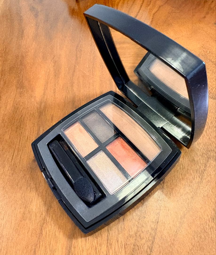 シャネルCHANEL◾️アイシャドウパレットレベージュ(ウォーム) /箱&袋付き