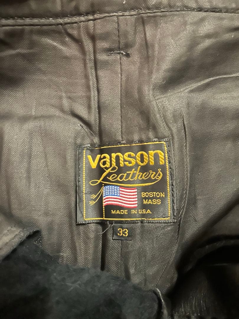 VANSONレザーパンツ　ブラック　W33