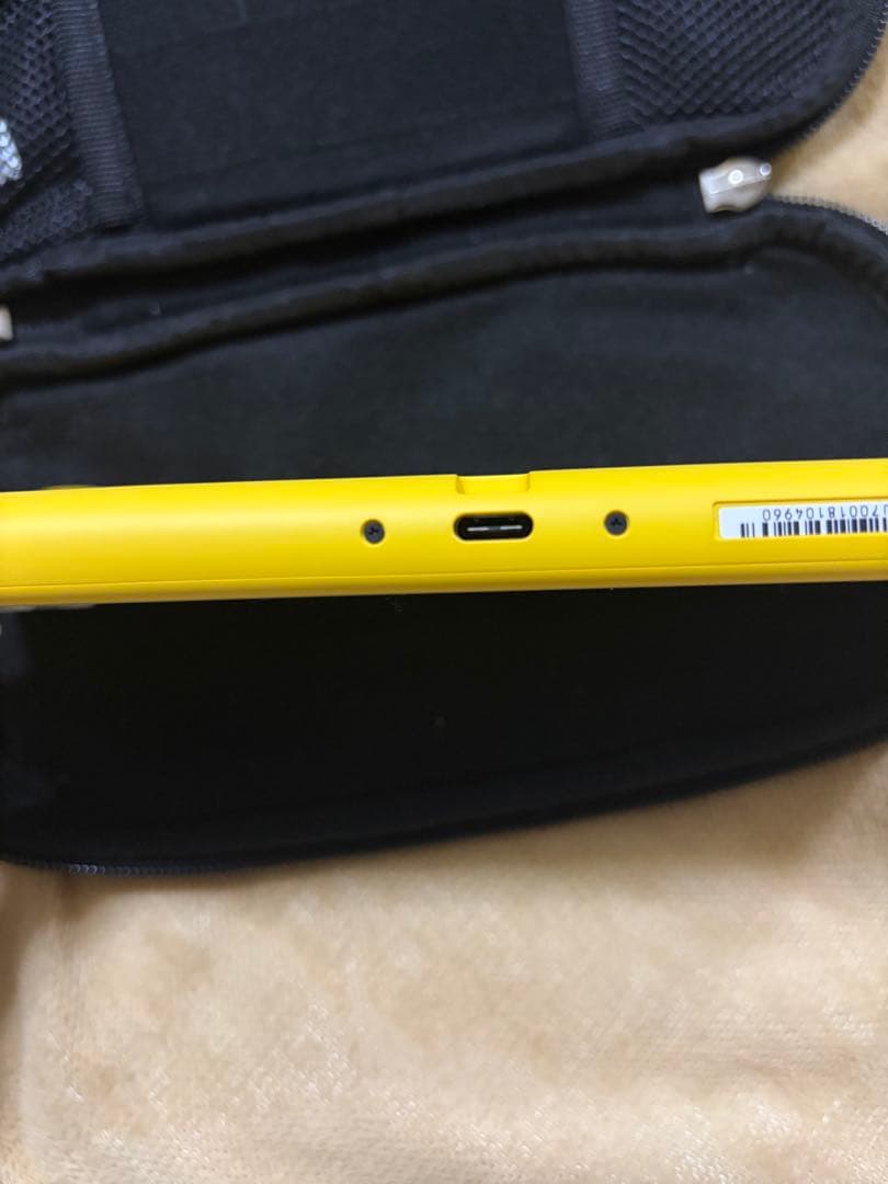 Nintendo Switch Lite イエロー 本体 充電器 ケース付き