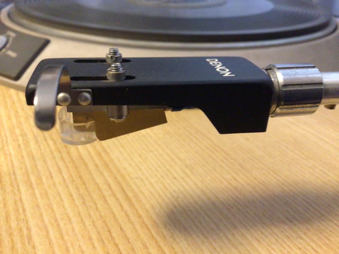 デンオン　レコードプレーヤー　DP−790