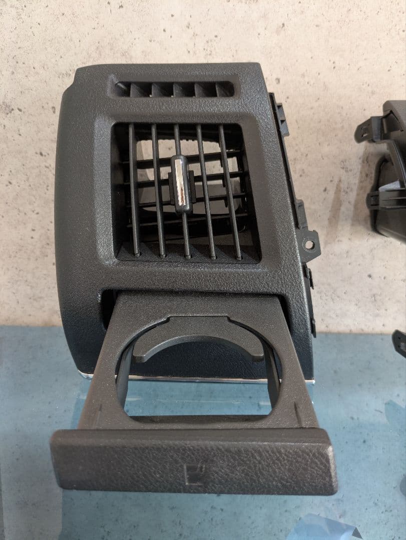 プリウスα　gs エアコンパネル