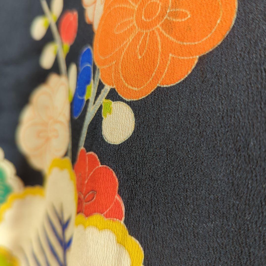 さ*）様 アンティーク　黒振袖　縮緬　５文　　比翼 共八掛　成人式　舞台