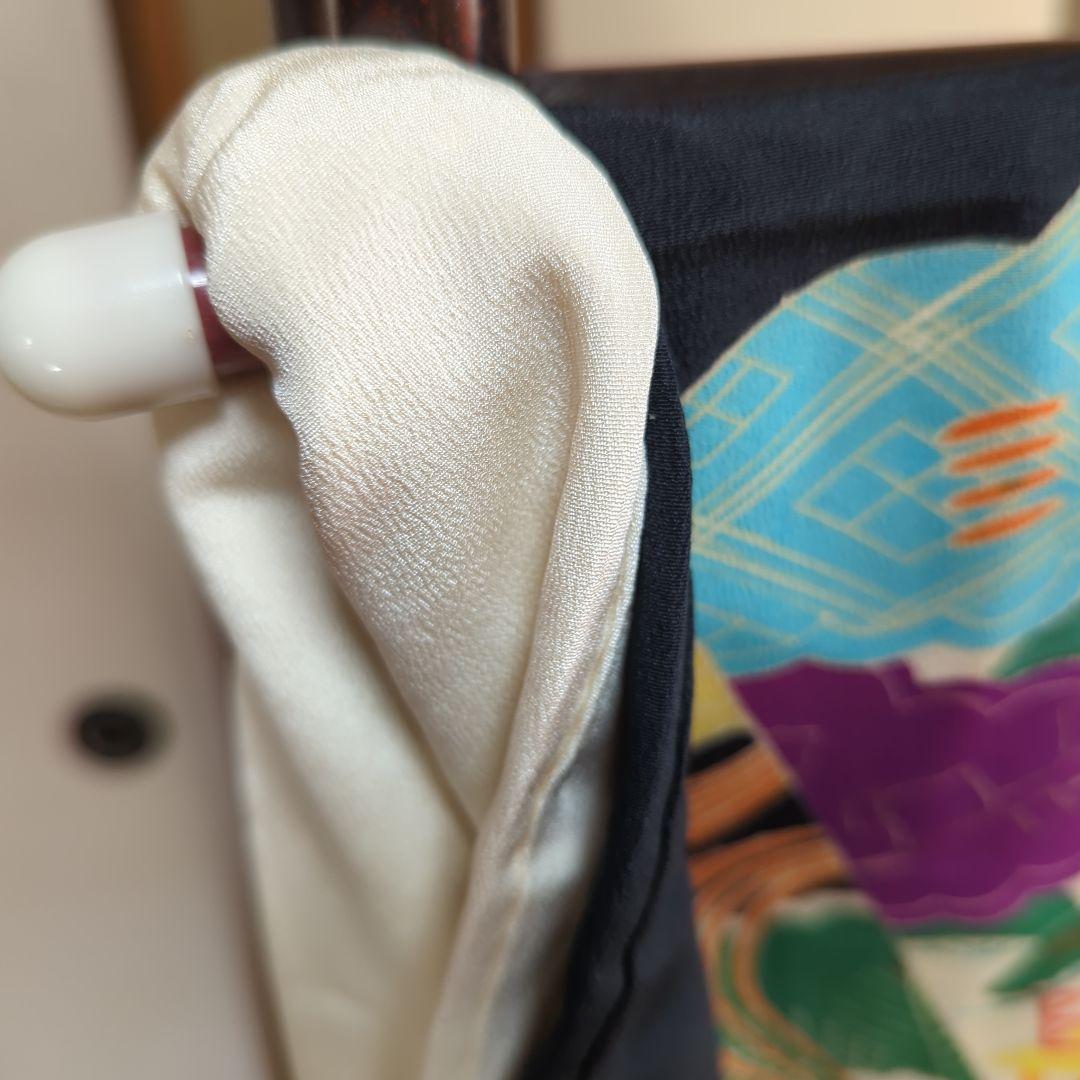 さ*）様 アンティーク　黒振袖　縮緬　５文　　比翼 共八掛　成人式　舞台