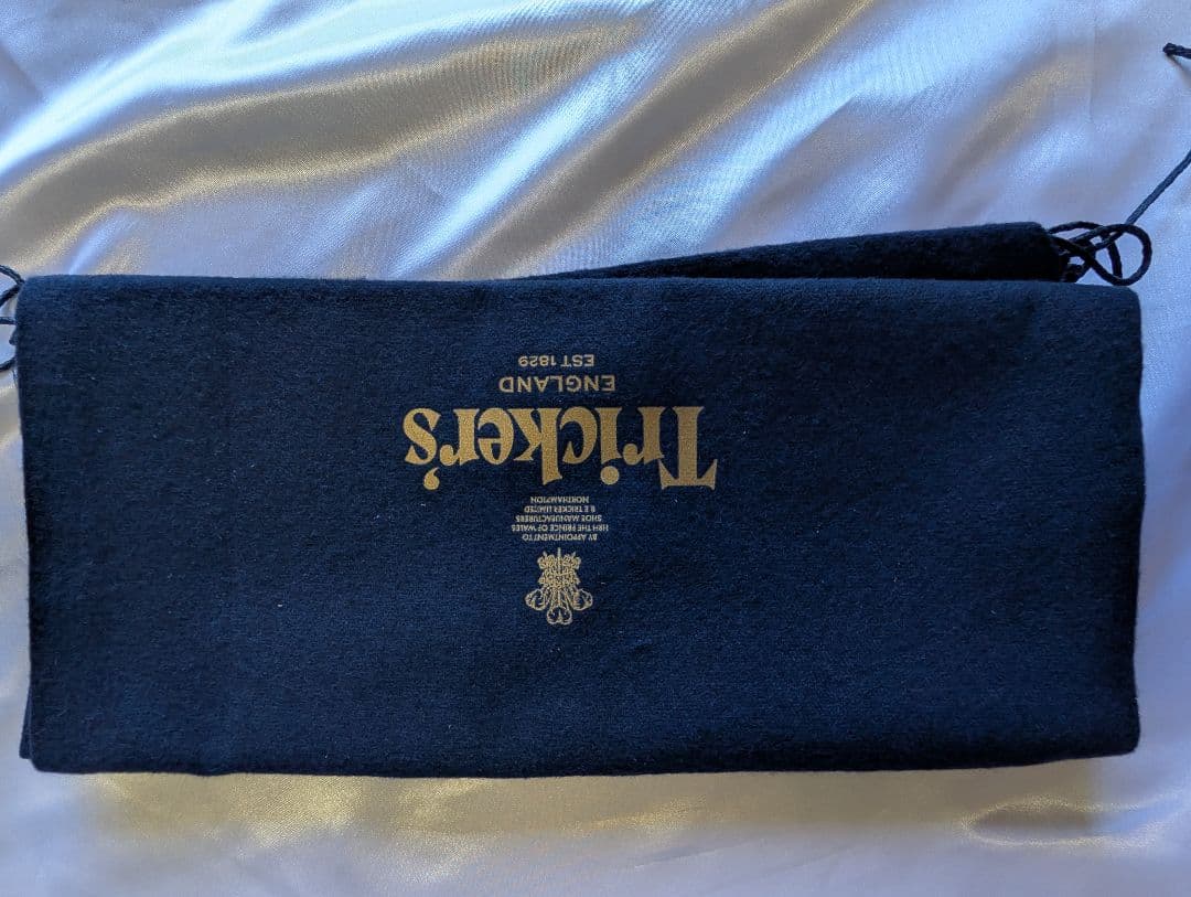 初*者様 新品未使用　tricker's　スエード　ブーツ　ブルー　ビブラムソー