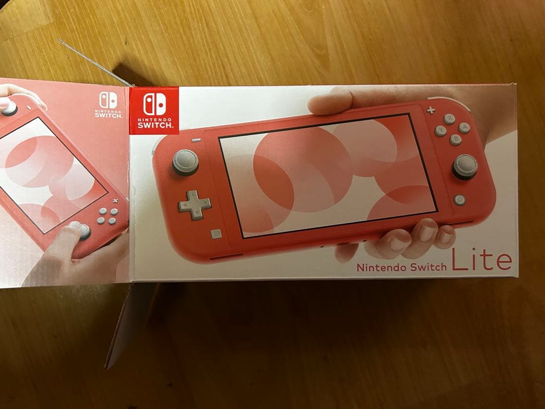 Nintendo Switch Lite コーラルピンク本体
