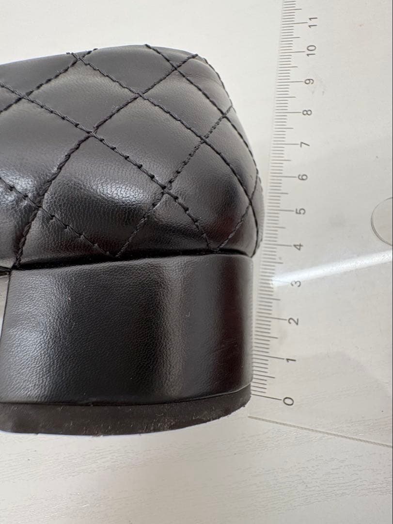 A*A様 CHANELマトラッセ パンプス サイズ36 1/2 箱無し