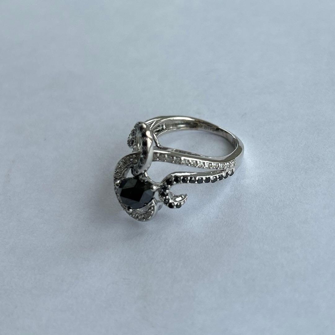 Ｋ18ＷＧ　ブラックダイヤ　リング