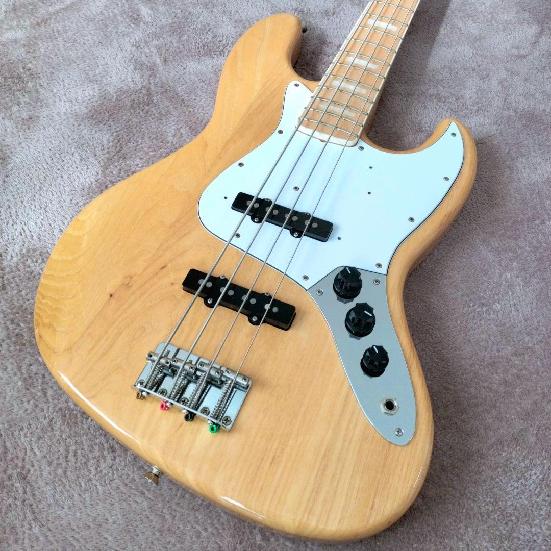 【美品】Fender japan JB75-90US NAT