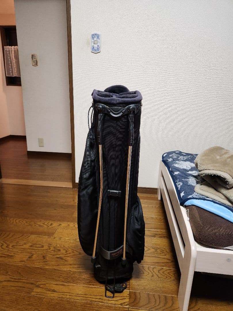 TUMI スタンド式キャディバッグ