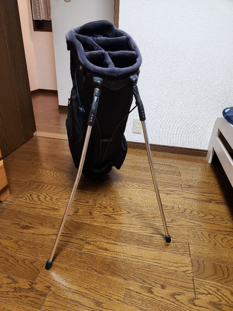 TUMI スタンド式キャディバッグ