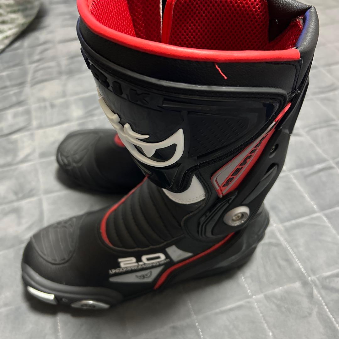 新品 BERIK レーシングブーツ EUR41 ベリック