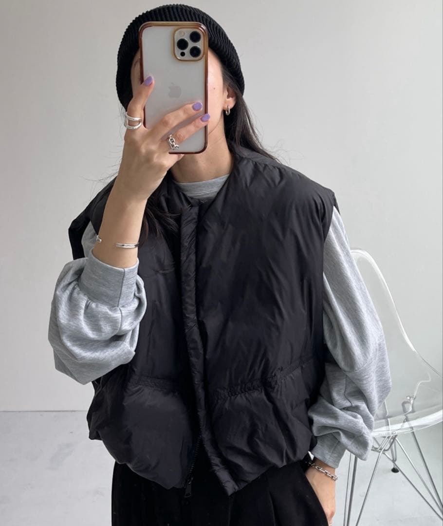 wee9s egg down vest エッグショートダウンベスト　黒　新品