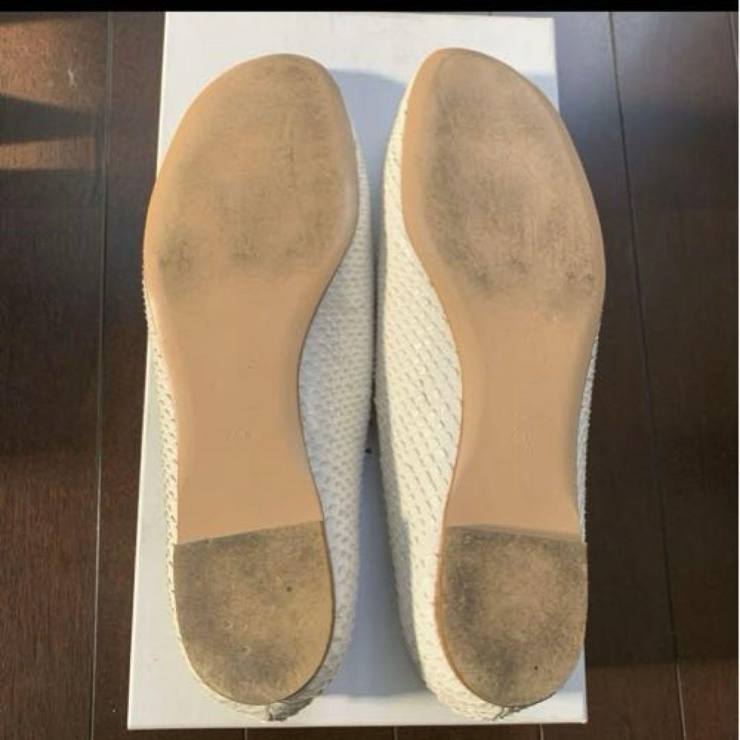 【美品】PIPPICHIC白パイソンフラットシューズ