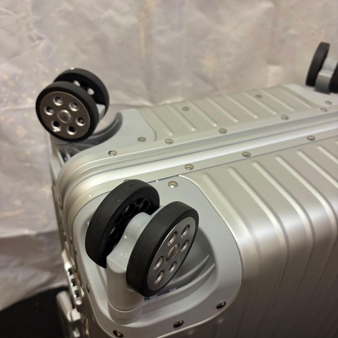 Yuweijie スーツケース アルミフレーム キャリー ケース　Mサイズ