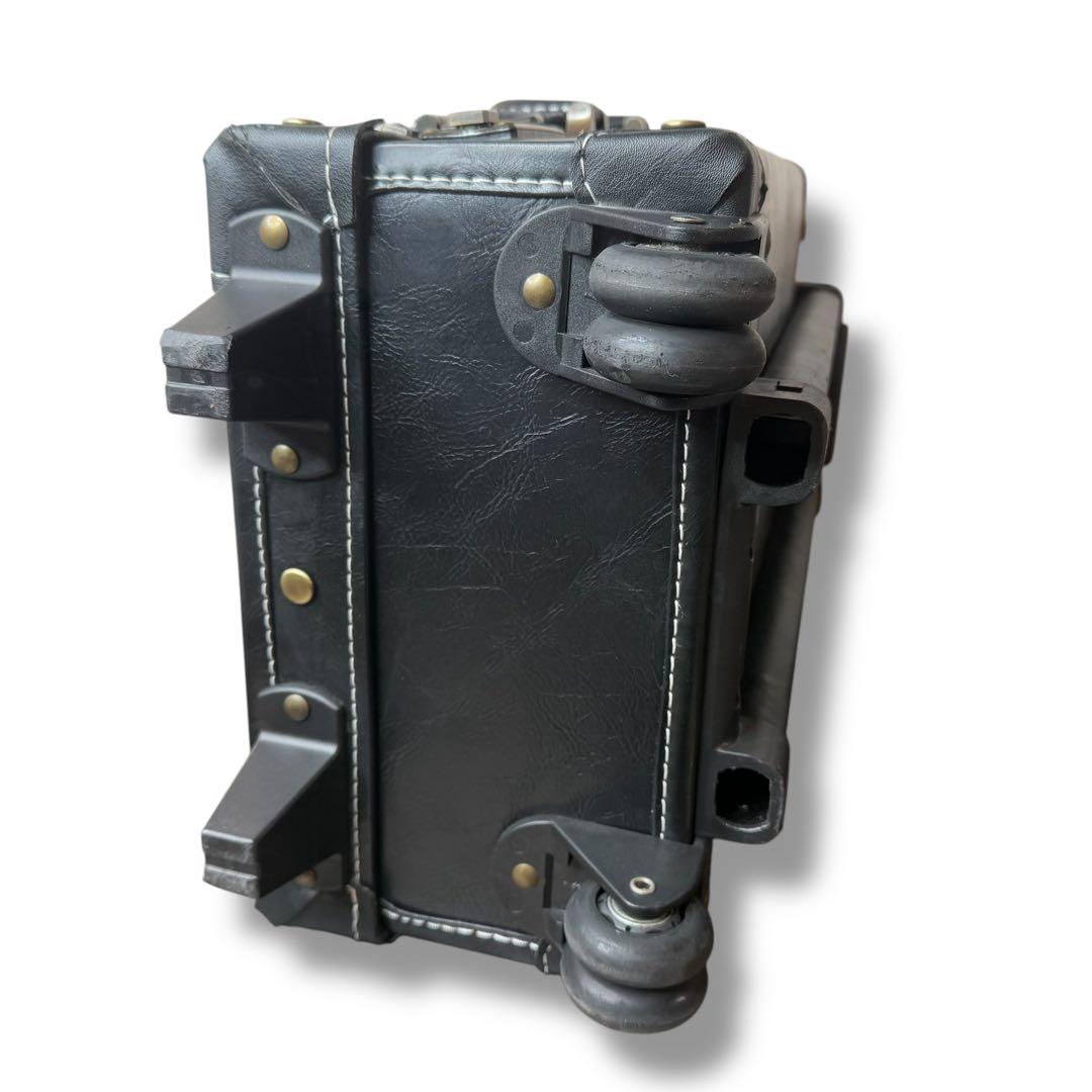 Alice in wonderland キャリーケース アリス トランク