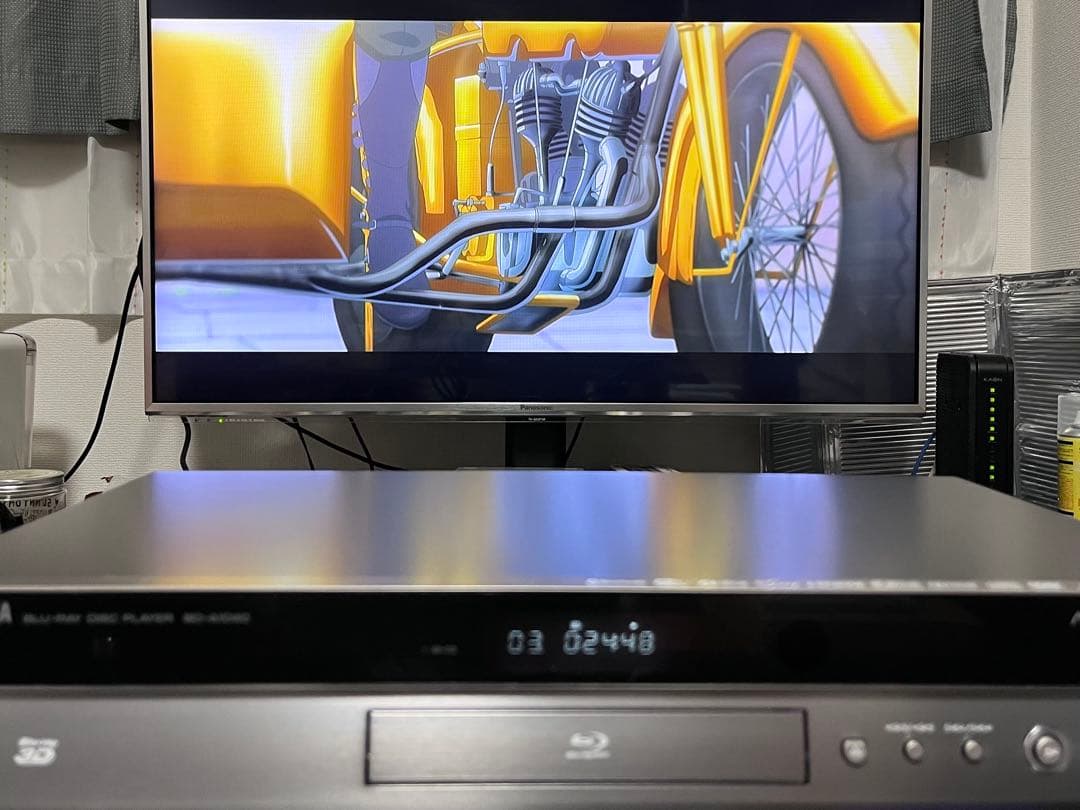 リモコン付　ヤマハ　SACD/ブルーレイプレイヤー　BD-A1040