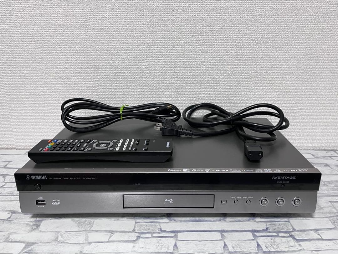 リモコン付　ヤマハ　SACD/ブルーレイプレイヤー　BD-A1040